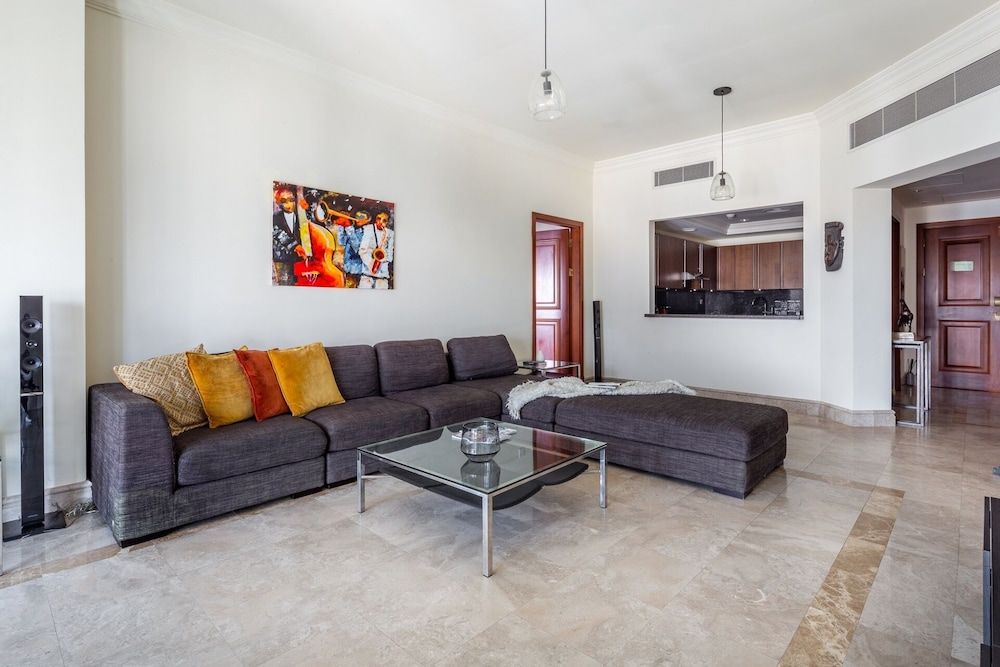 undefined Deluxe 1BR in Fairmont South W/ Huge Balcony & Beach Club Membership! 7