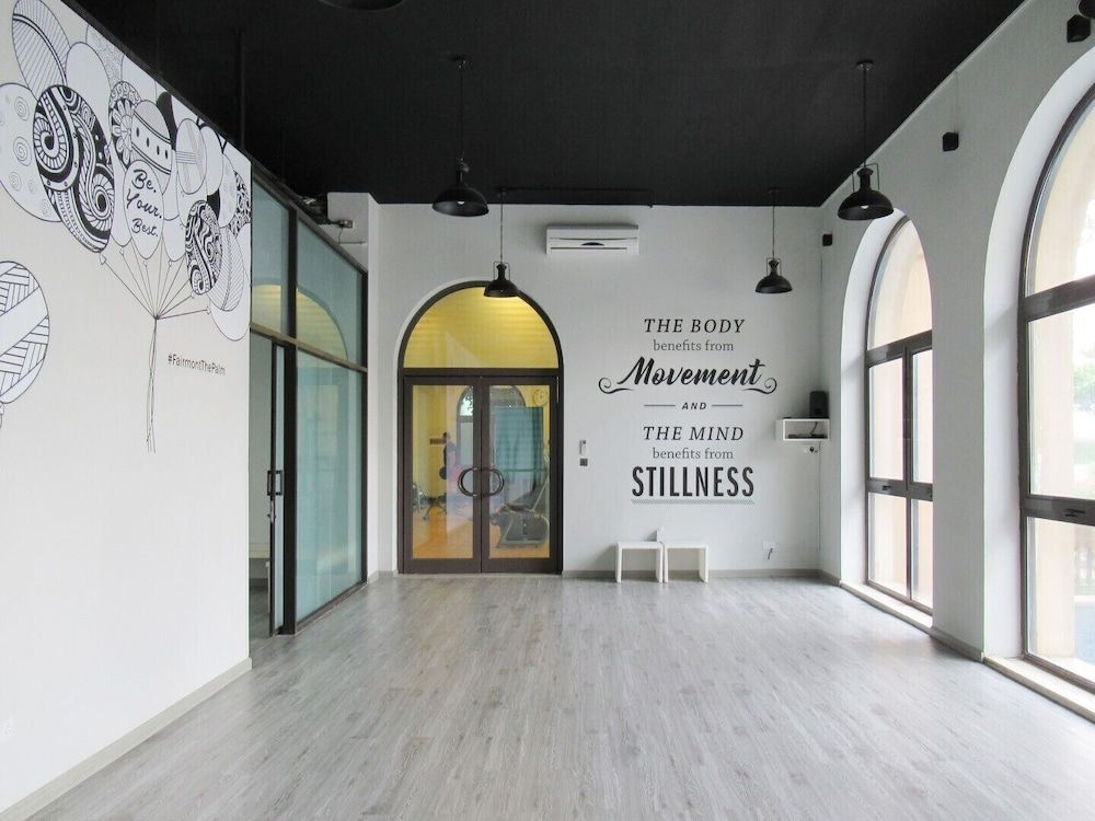 undefined Deluxe 1BR in Fairmont South W/ Huge Balcony & Beach Club Membership! 10