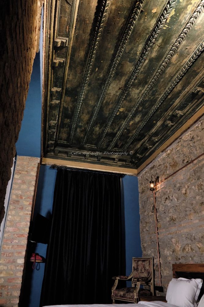 undefined Reu de Hotel 2