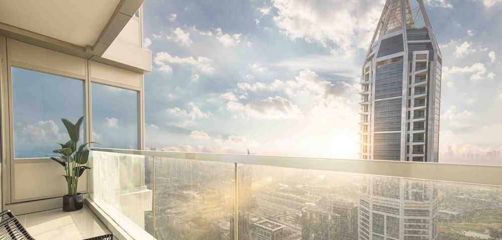 undefined LUX The Sky View Suite Dubai Marina 2