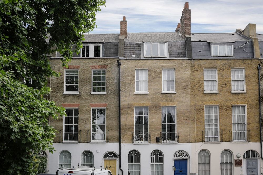 undefined JOIVY Elegant 1-bed flat in Islington, sleeps 2 4