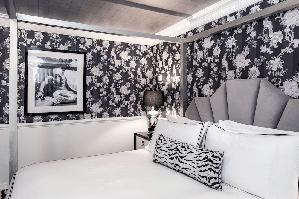 The Prospect Hollywood Deluxe Room, 1 King Bed (King Guestroom)