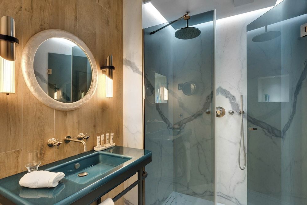 La Demeure Montaigne Double Room, Courtyard View (Privilège sur cour) 7