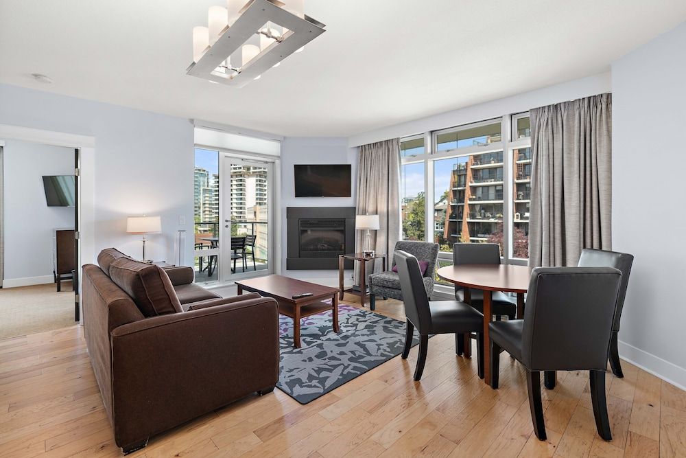 Suite, 2 Bedrooms