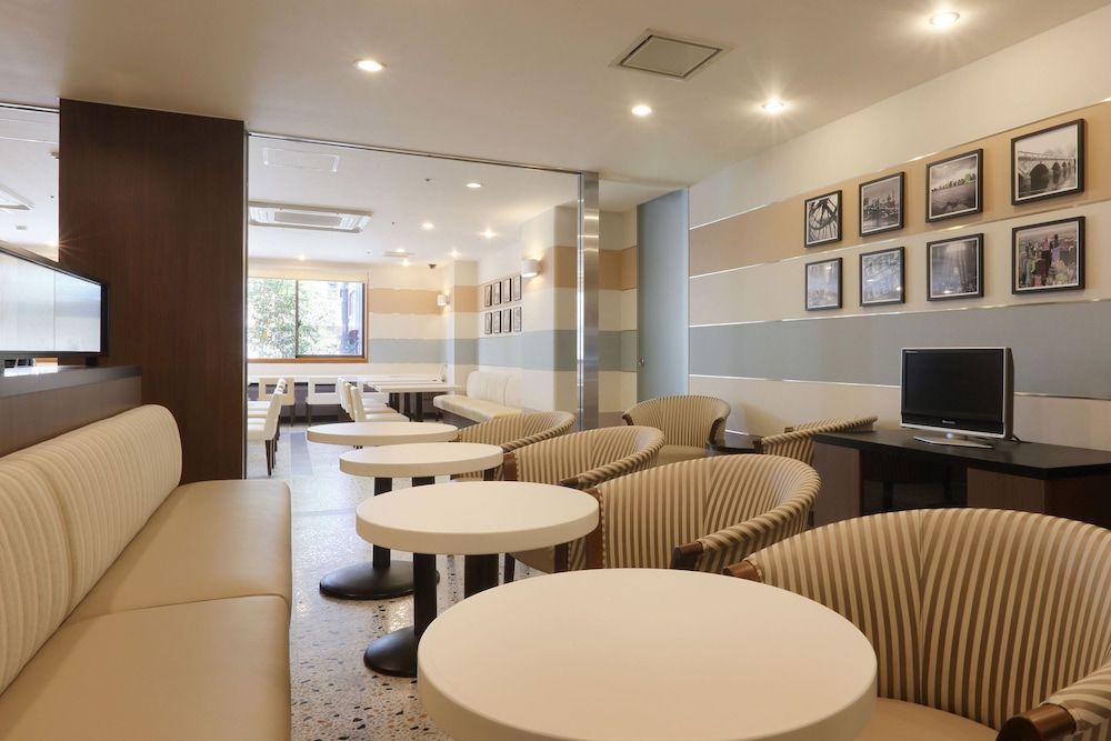 undefined Keio Presso Inn Kanda 4