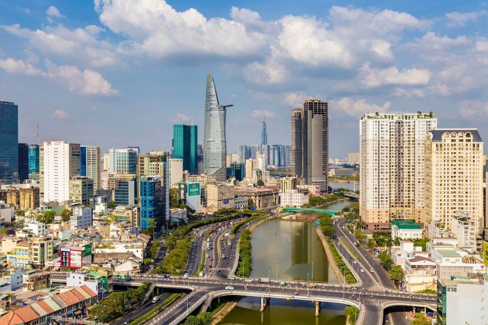 Millennium Masteri Apartment Presidential Apartment, 3 Bedrooms, Balcony, City View 20