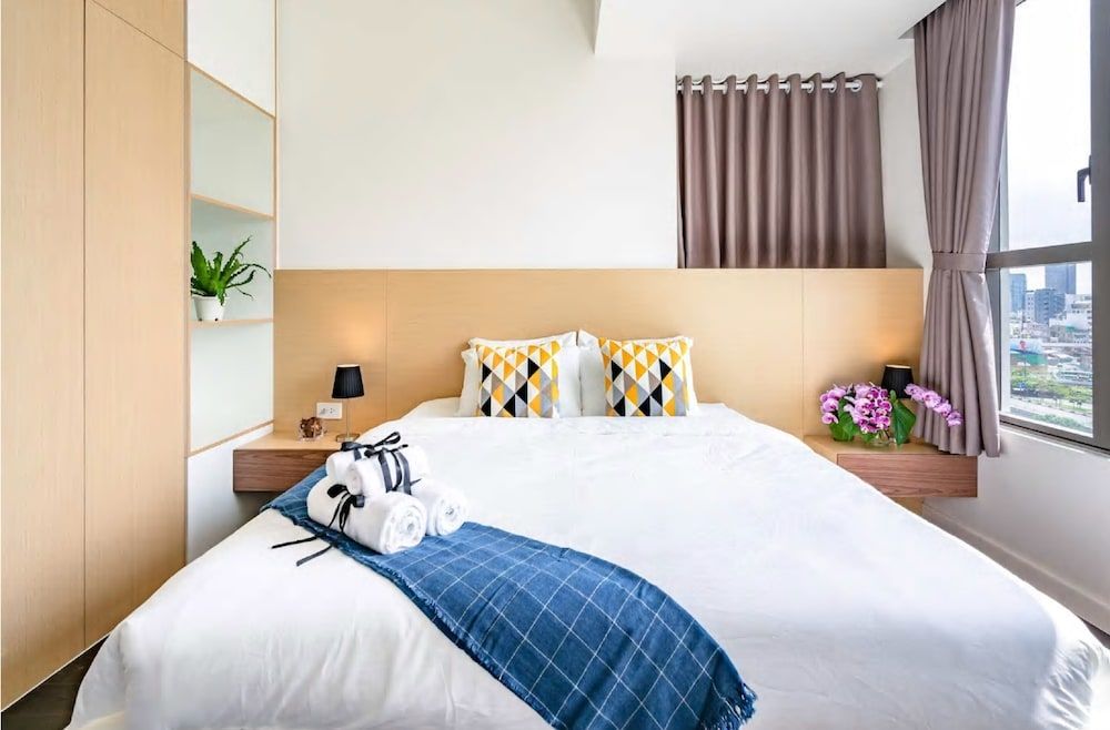 Millennium Masteri Apartment Presidential Apartment, 3 Bedrooms, Balcony, City View 8