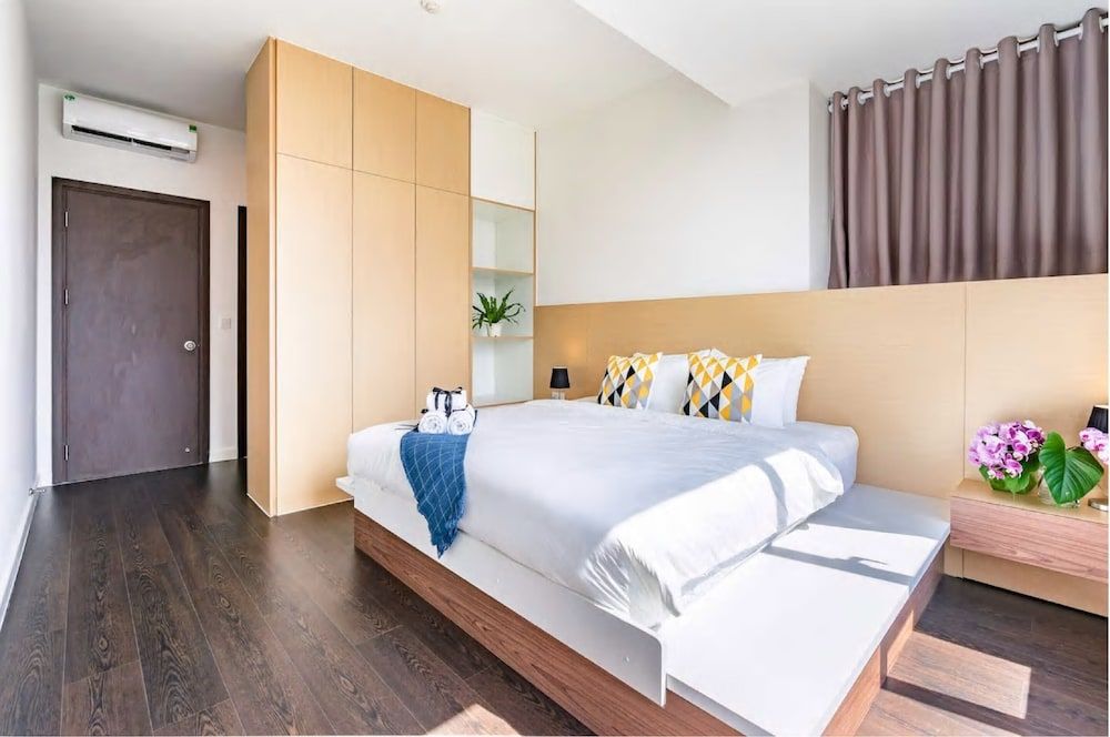 Millennium Masteri Apartment Presidential Apartment, 3 Bedrooms, Balcony, City View 6