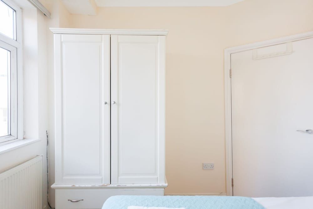 Budget Apartment Next to Kings Cross - Eurostar Superior Apartment, Private Bathroom (3) 18