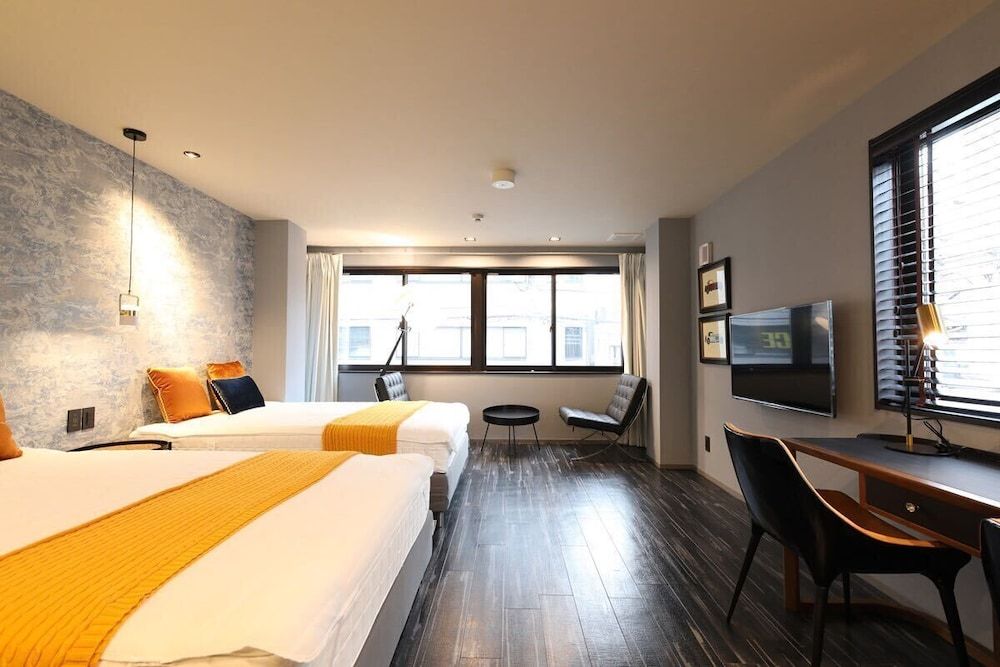 undefined Moto Hotel 6