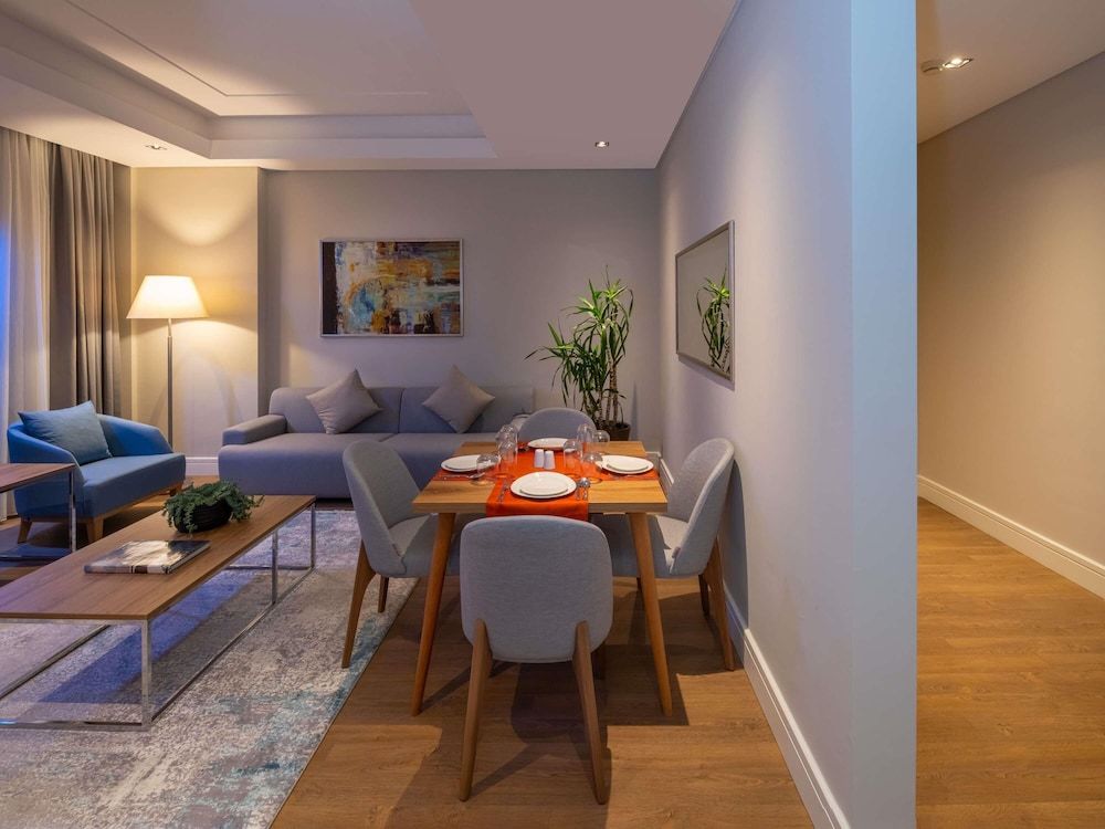 undefined Mövenpick Living Istanbul West 3