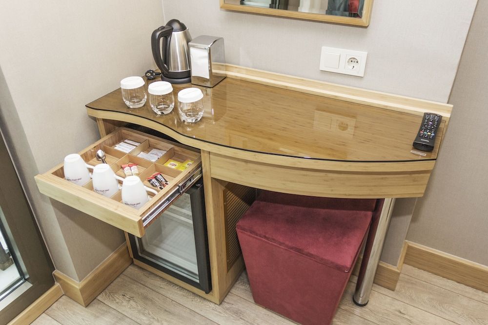 The Meretto Hotel Laleli Standard Single Room 6