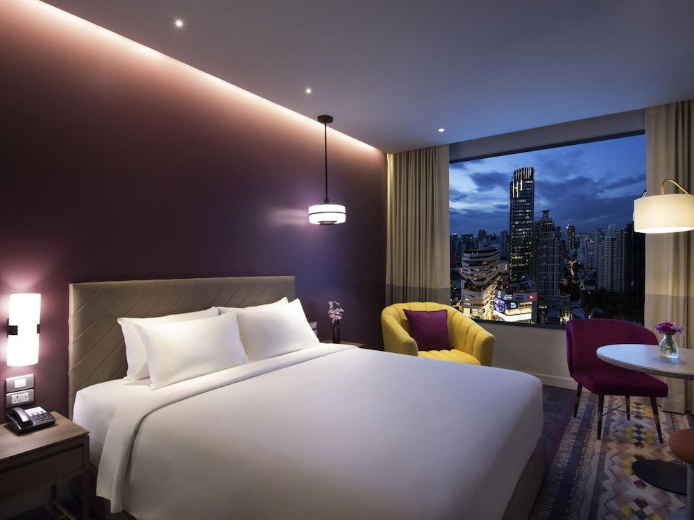 Superior Room, 1 King Bed, City View