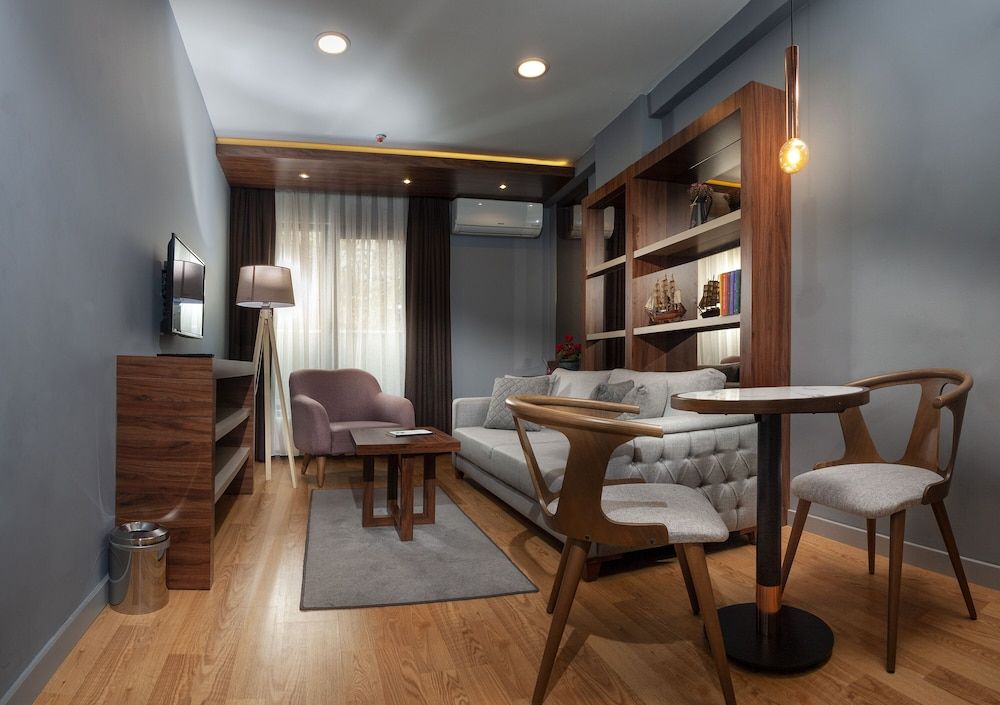 undefined Vitabella Suites 4