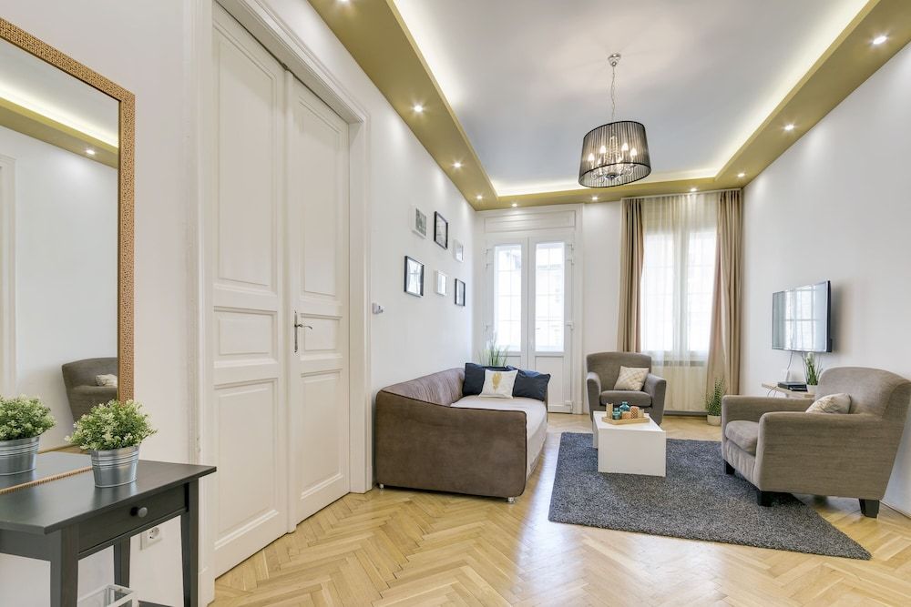 Real Apartments Zoltan Luxury Apartment 31