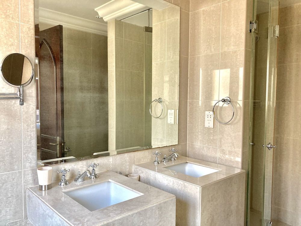 undefined Luxurious Stay in Dubai Downtown 10