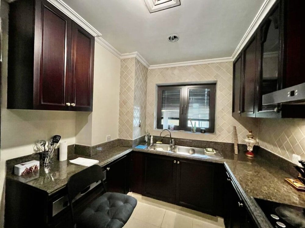 undefined Luxurious Stay in Dubai Downtown 3