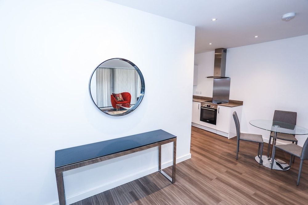 Dreams Apartments 2 Bed Business Apartment 18