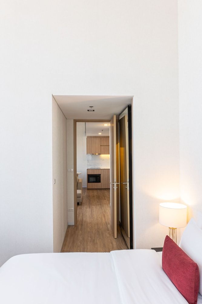 undefined Ramada Plaza by Wyndham Bangkok Sukhumvit 48 10