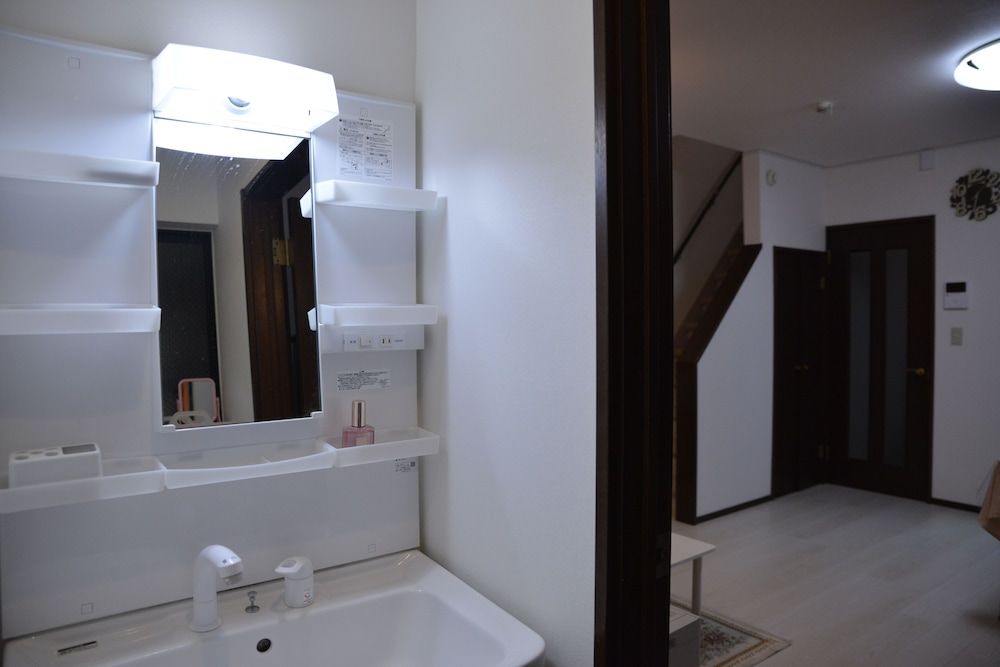 Kanae House Private Vacation Home 13