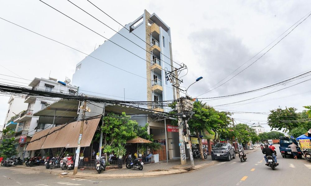 undefined Happy Home 5