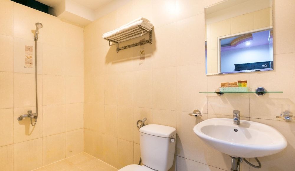 undefined Happy Home 9