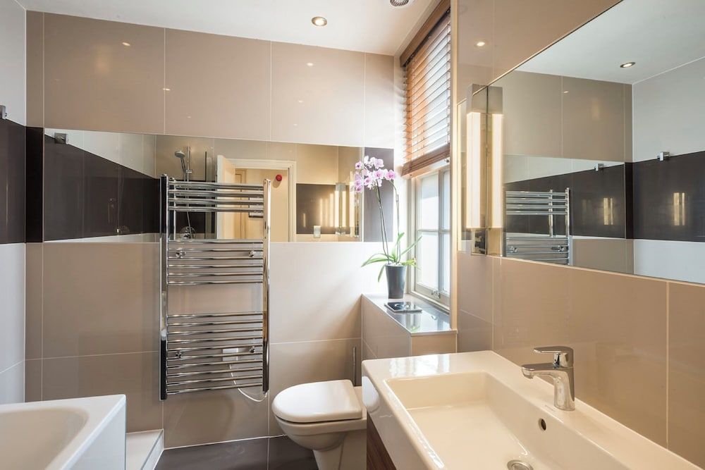 Chelsea - Draycott Place apartments by Viridian Apartments Apartment 7