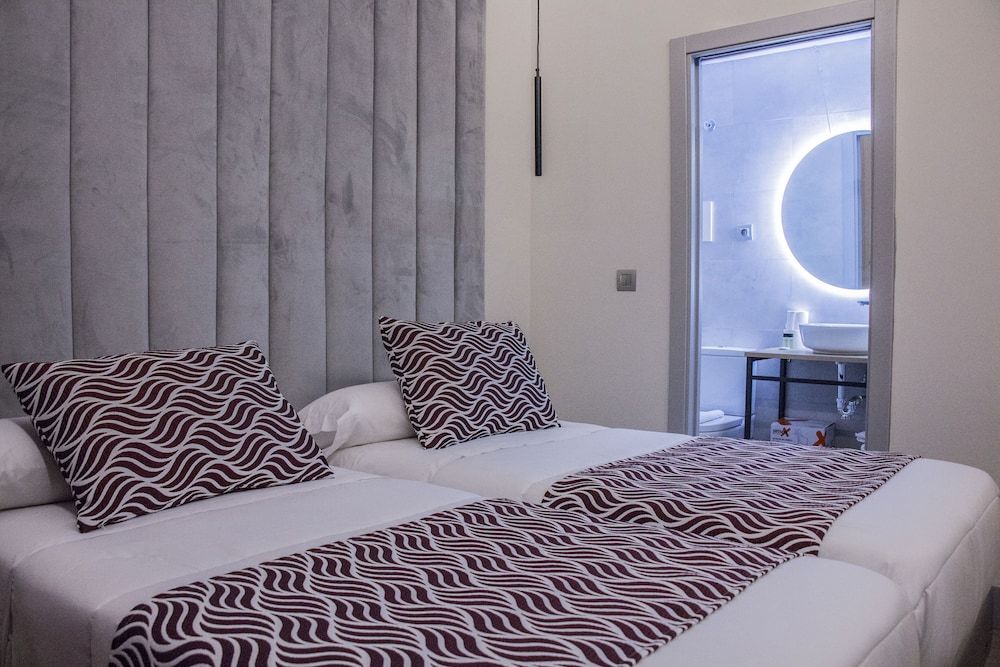 undefined Hostal Juliette & Coworking 5