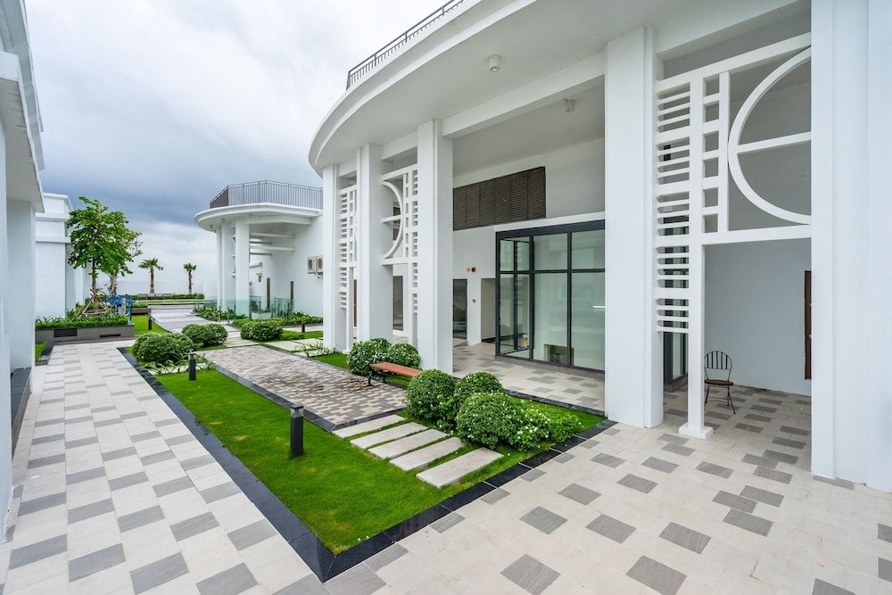 undefined Dream House Apartment 10