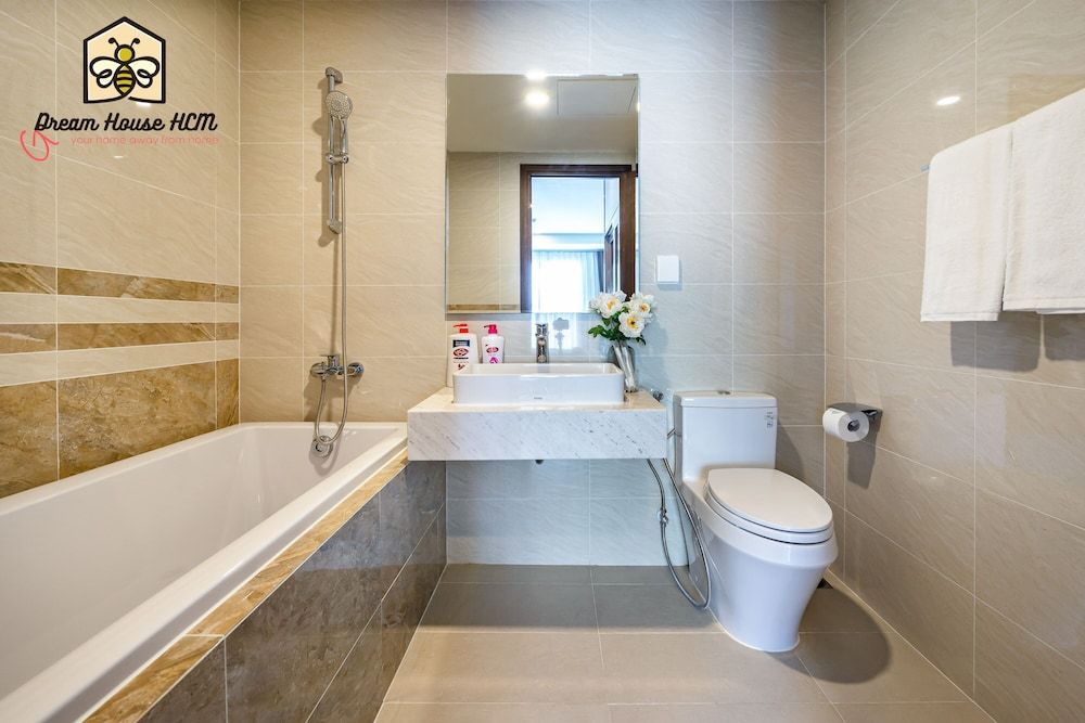 Dream House Apartment Executive Apartment, 2 Bedrooms, City View 17