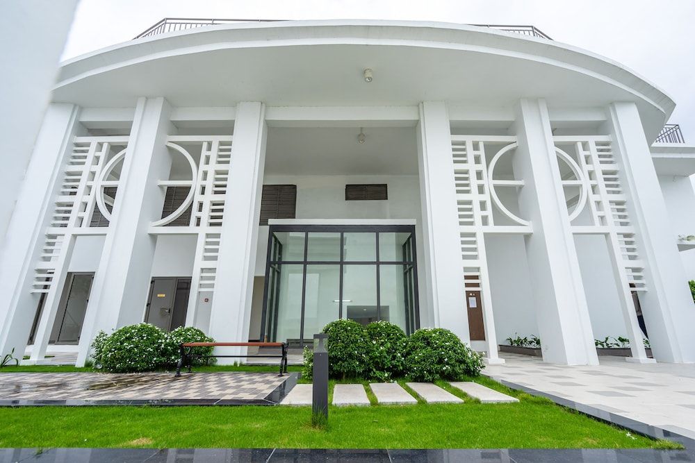 undefined Dream House Apartment 3