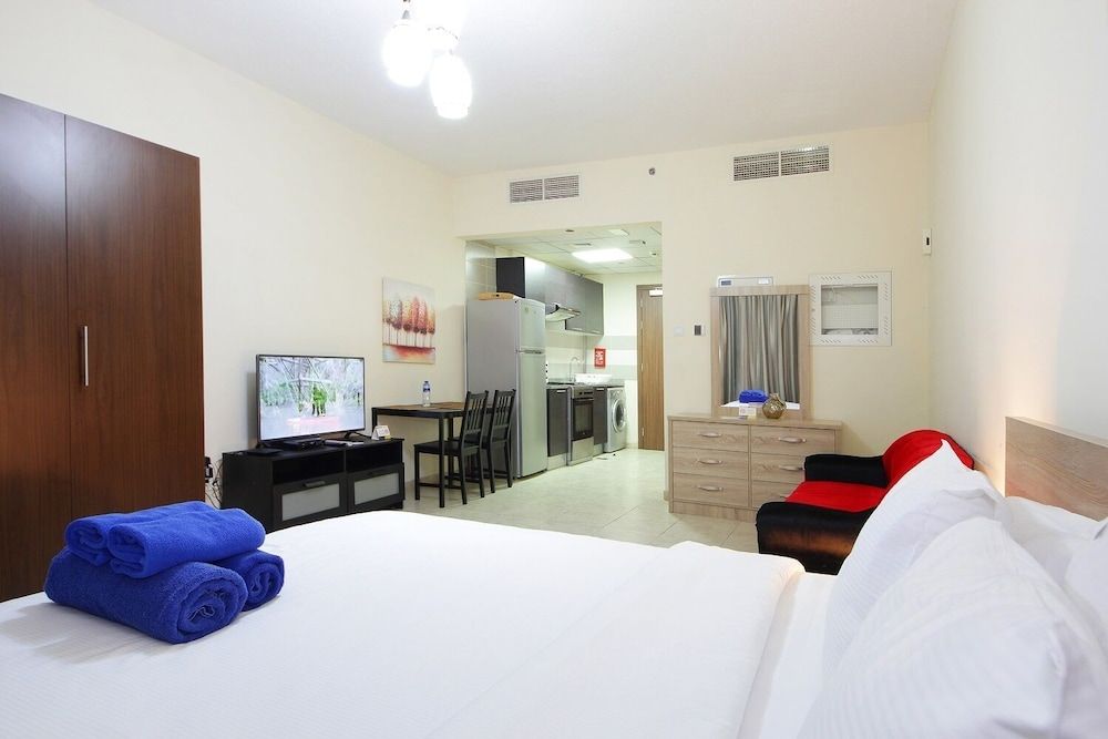 New Arabian Holiday Homes- IMPERIAL JVT Studio (For 2 Pax) 9