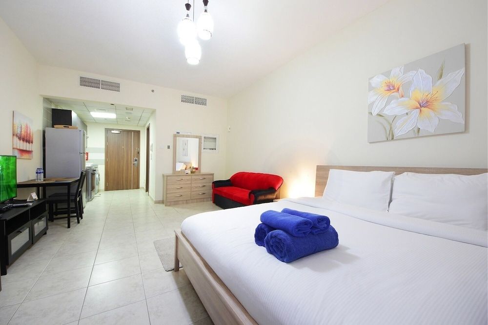 undefined New Arabian Holiday Homes- IMPERIAL JVT 4