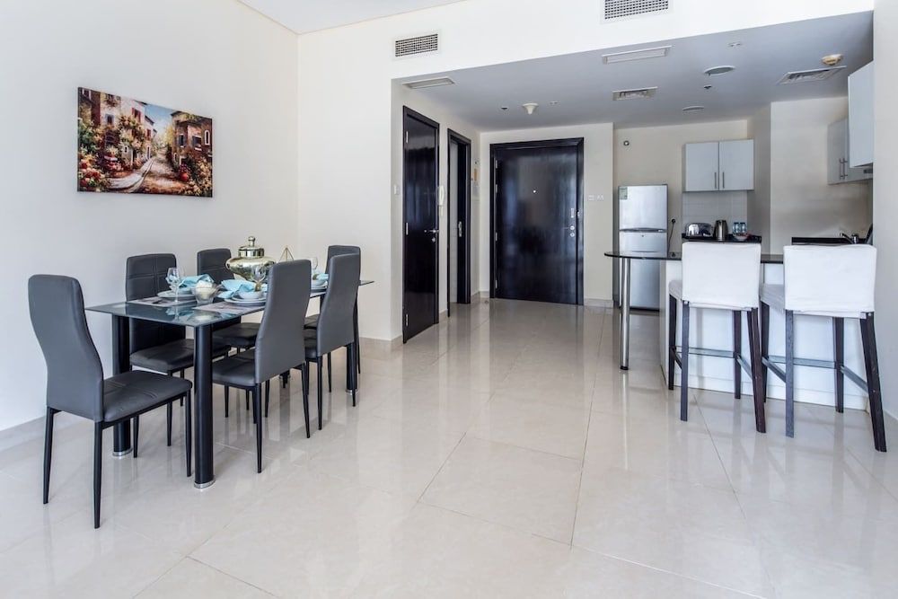 undefined Modern Design 1BR In Dubai Marina 2