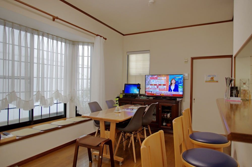 undefined Nyoze House 10