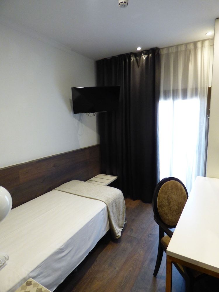 Panoramic Single Room