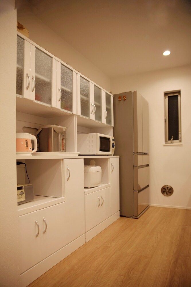 Ikebukuro House Twin Room 20