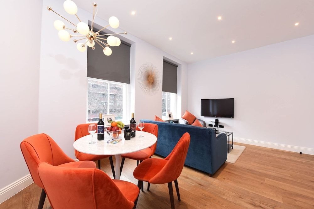 Stylish & Spacious Deluxe Apartments near Victoria Station Vauxhall Bridge Deluxe Apartment 7