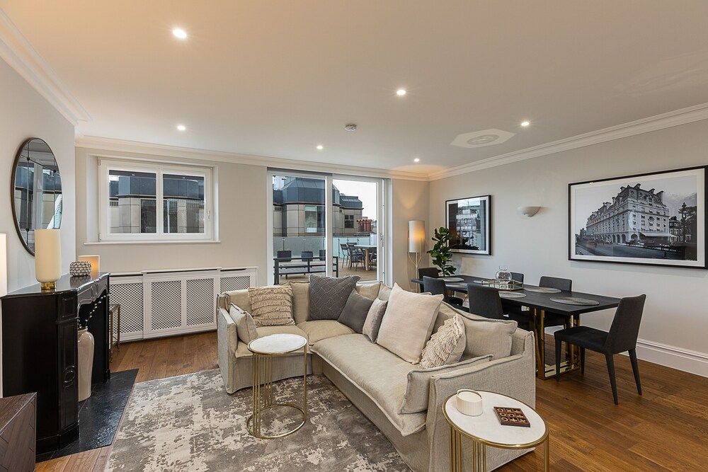 undefined JOIVY Astonishing 2 Bedroom near Mayfair & Piccadilly Circus 4