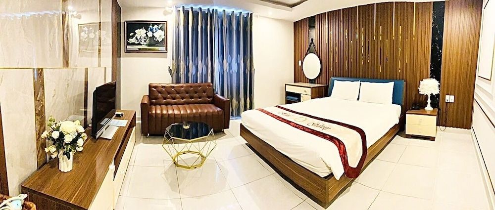 undefined Galaxy Hotel 5