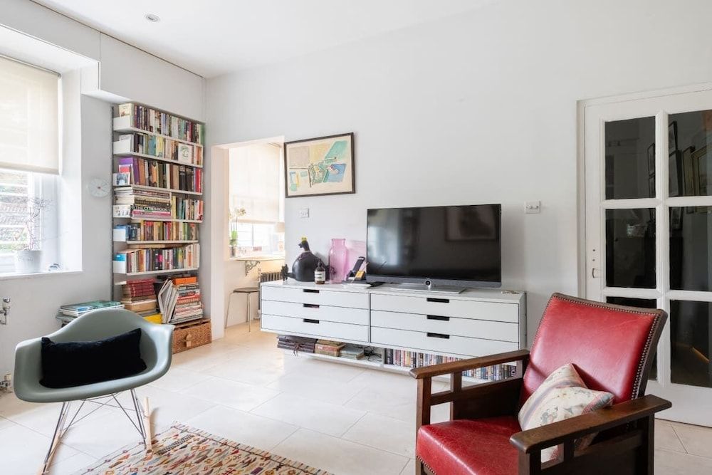 undefined The Maida Vale Retreat - Modern & Central 2bdr Apartment With Parking 7