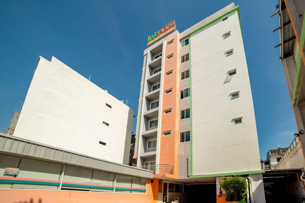 undefined OYO 460 Int Place 2