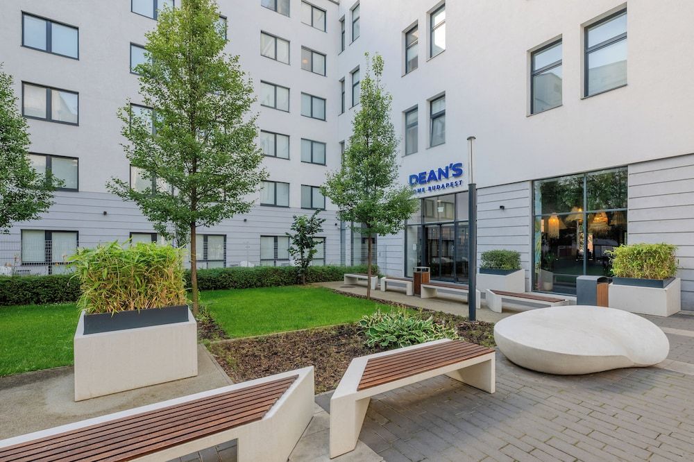 undefined Dean's Home Budapest 9