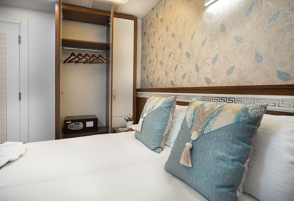 Lika Hotel Economy Room 6