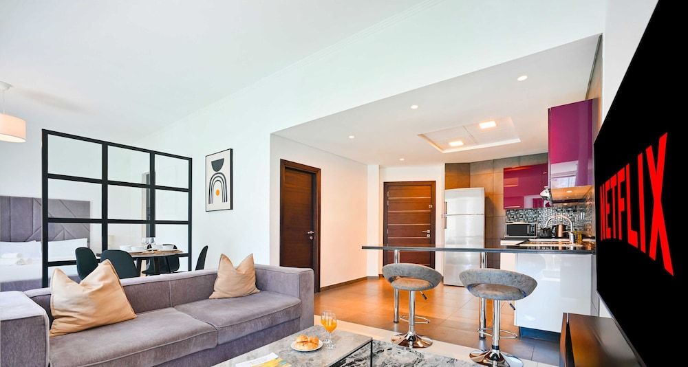 undefined LUX The Cayan Superior Suite 8