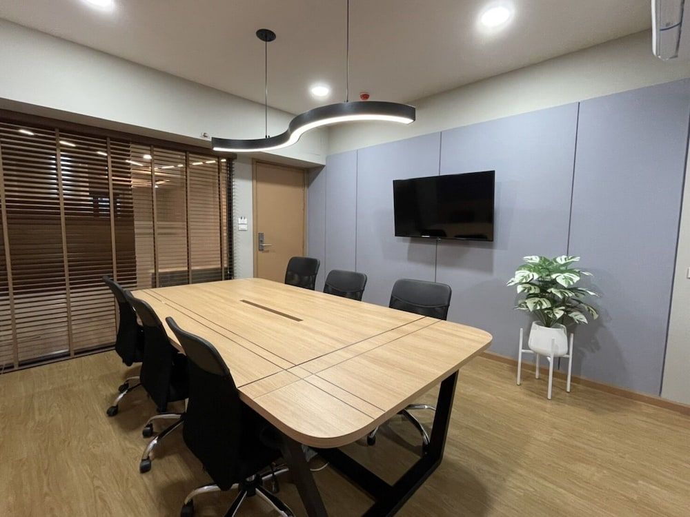 undefined The Neuf Ratchada 6