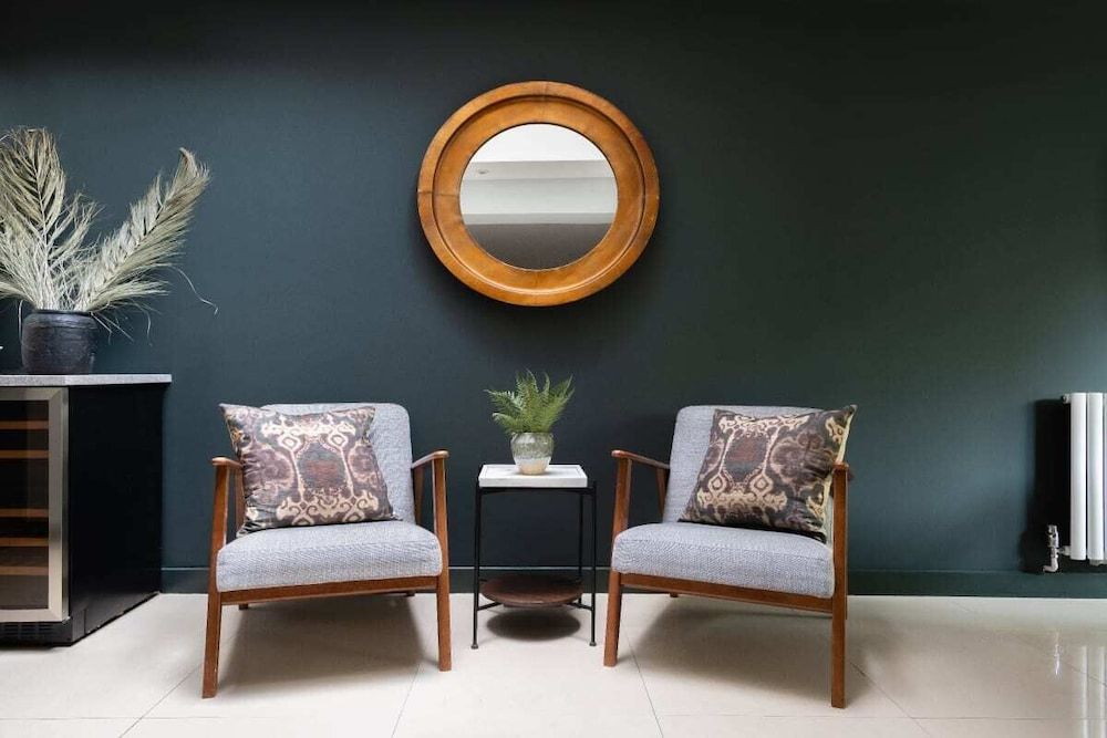 undefined The Heart of Shepherds Bush - Modern 2bdr Apartment With Garden 10