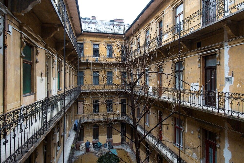 undefined Real Apartments Klauzal 7