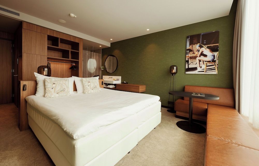 Comfort Room, 1 King Bed