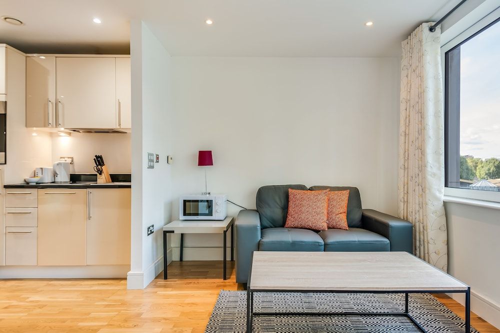 undefined Cosy Studio Apartment in Canary Wharf